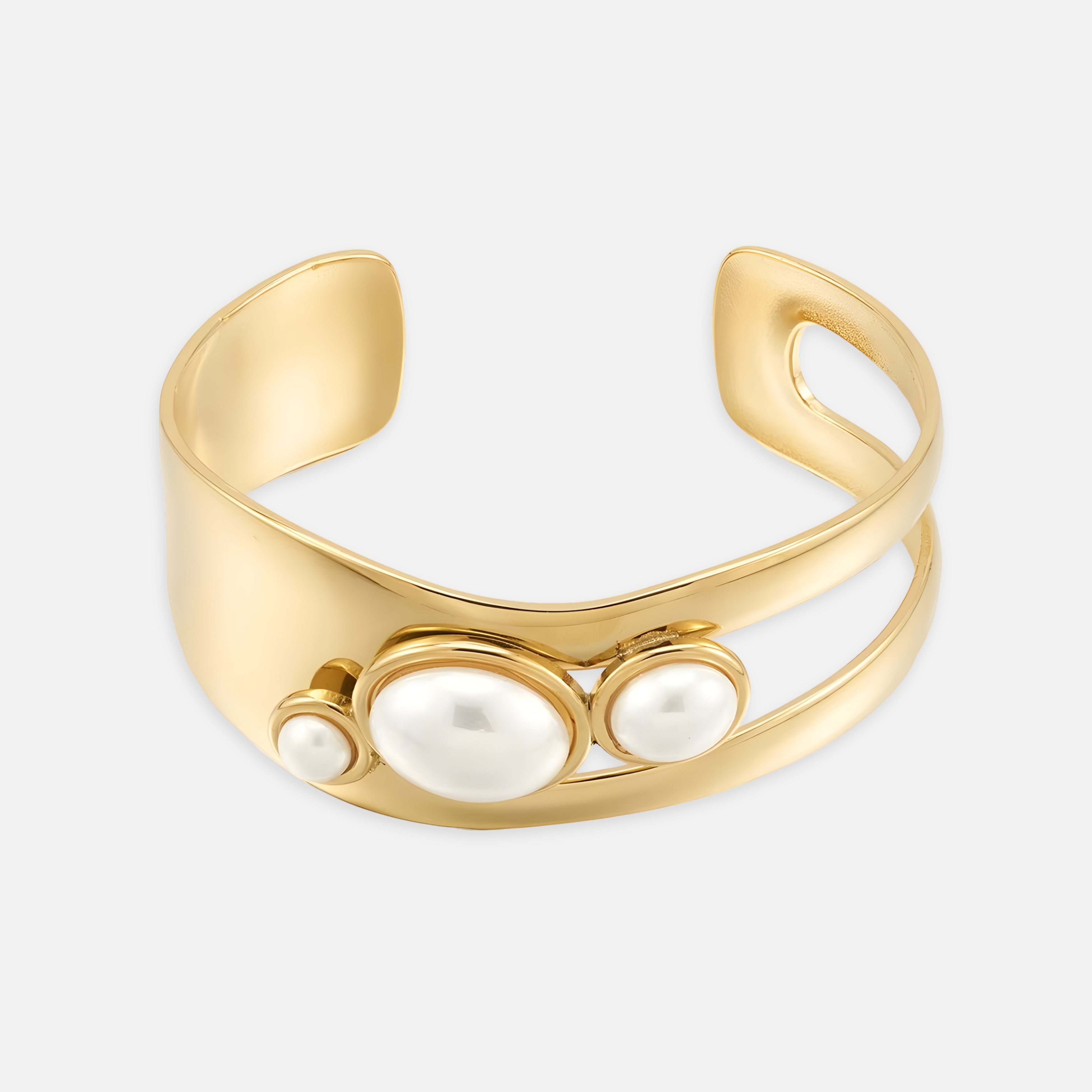 Luna Pearl Gold Bracelet