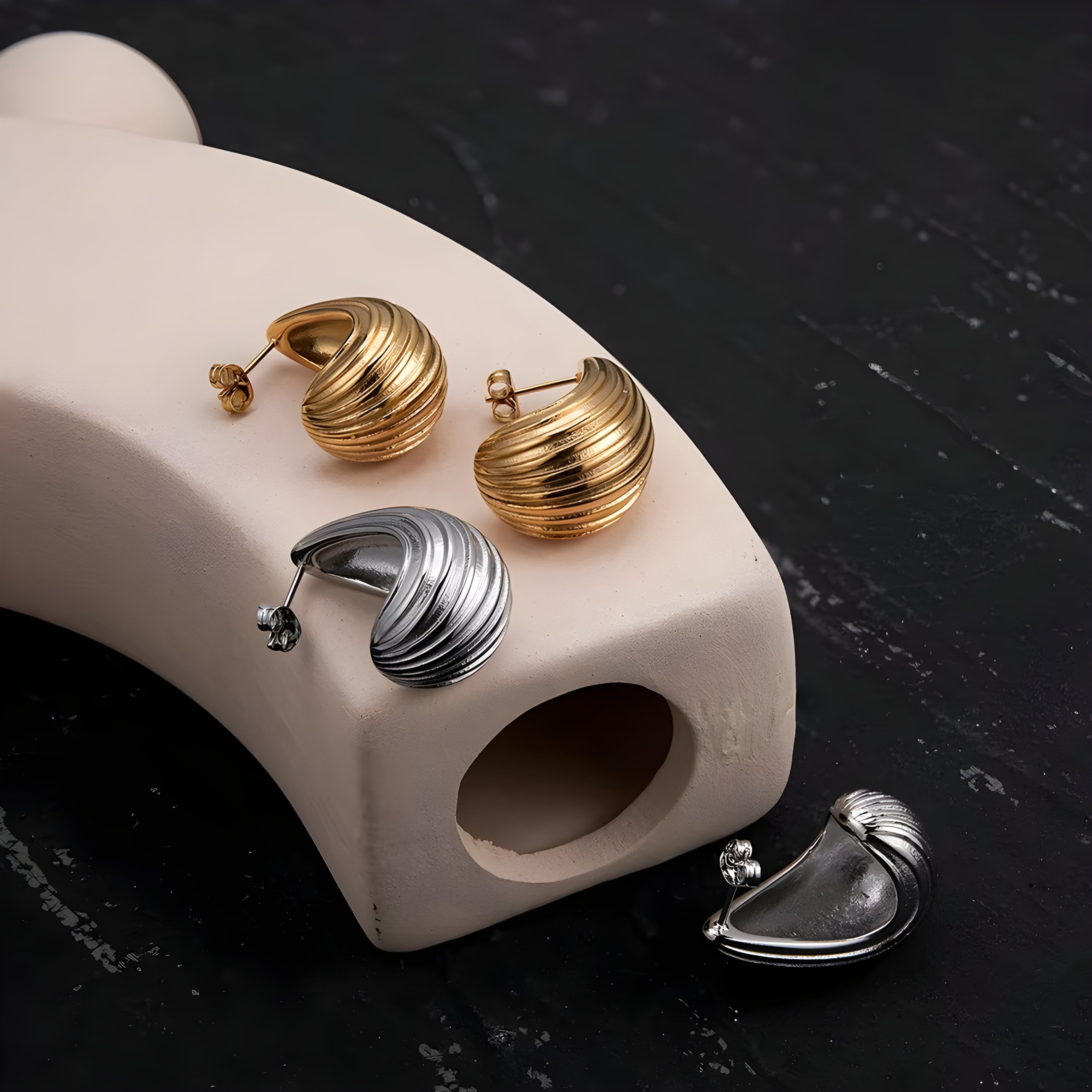 Aurea Twilight Earrings