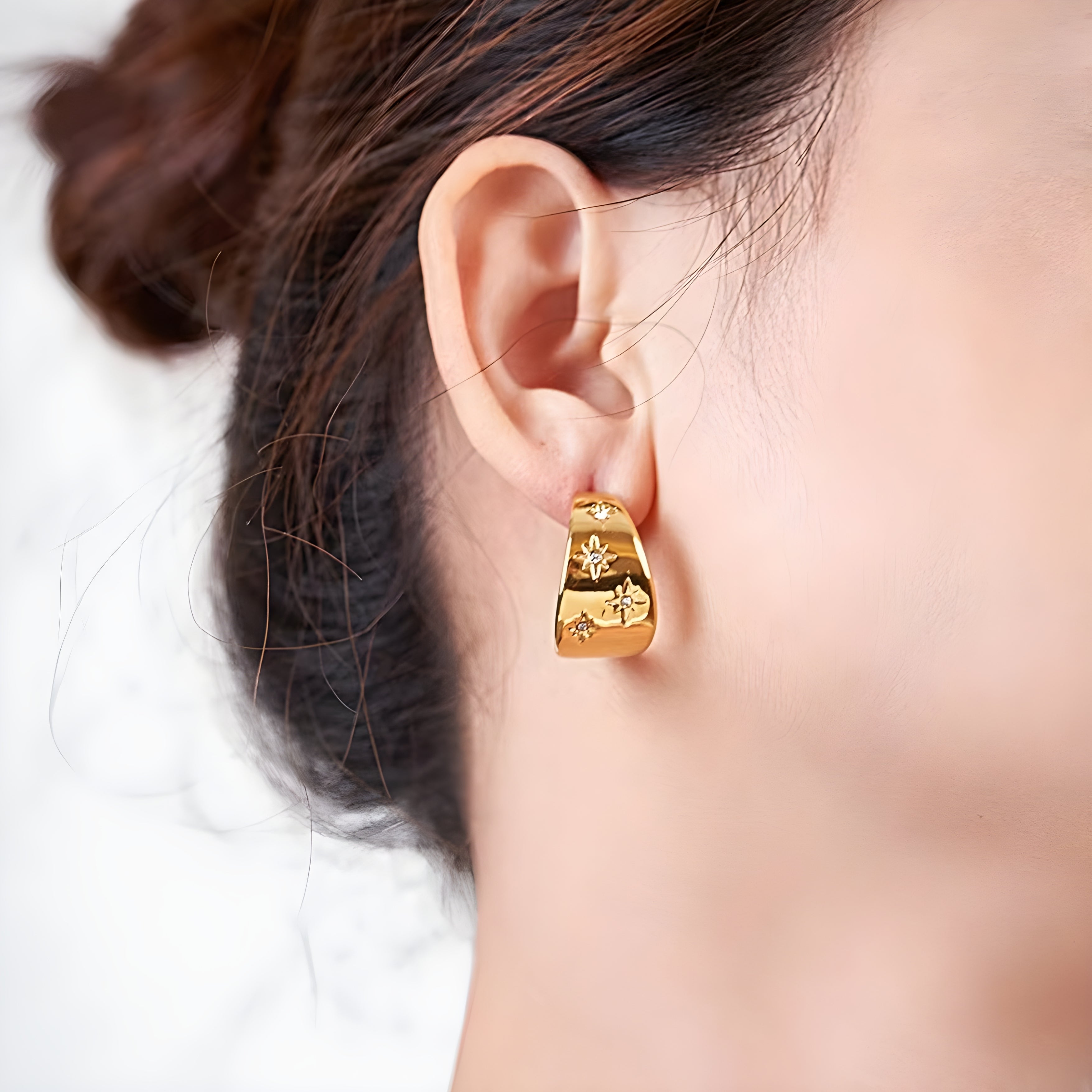 Astra Star Gold Earrings