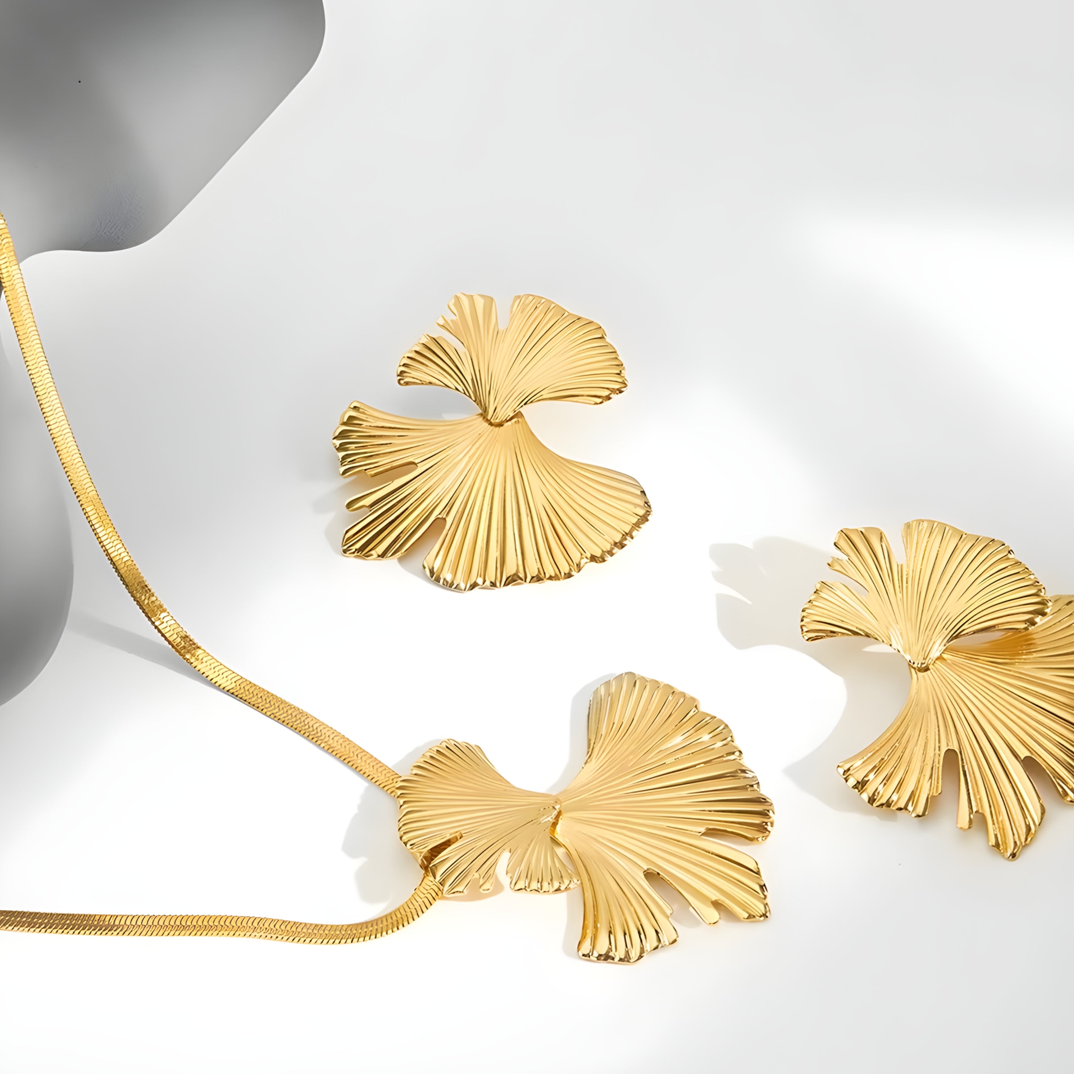 Zinnia Petal Drops Earrings