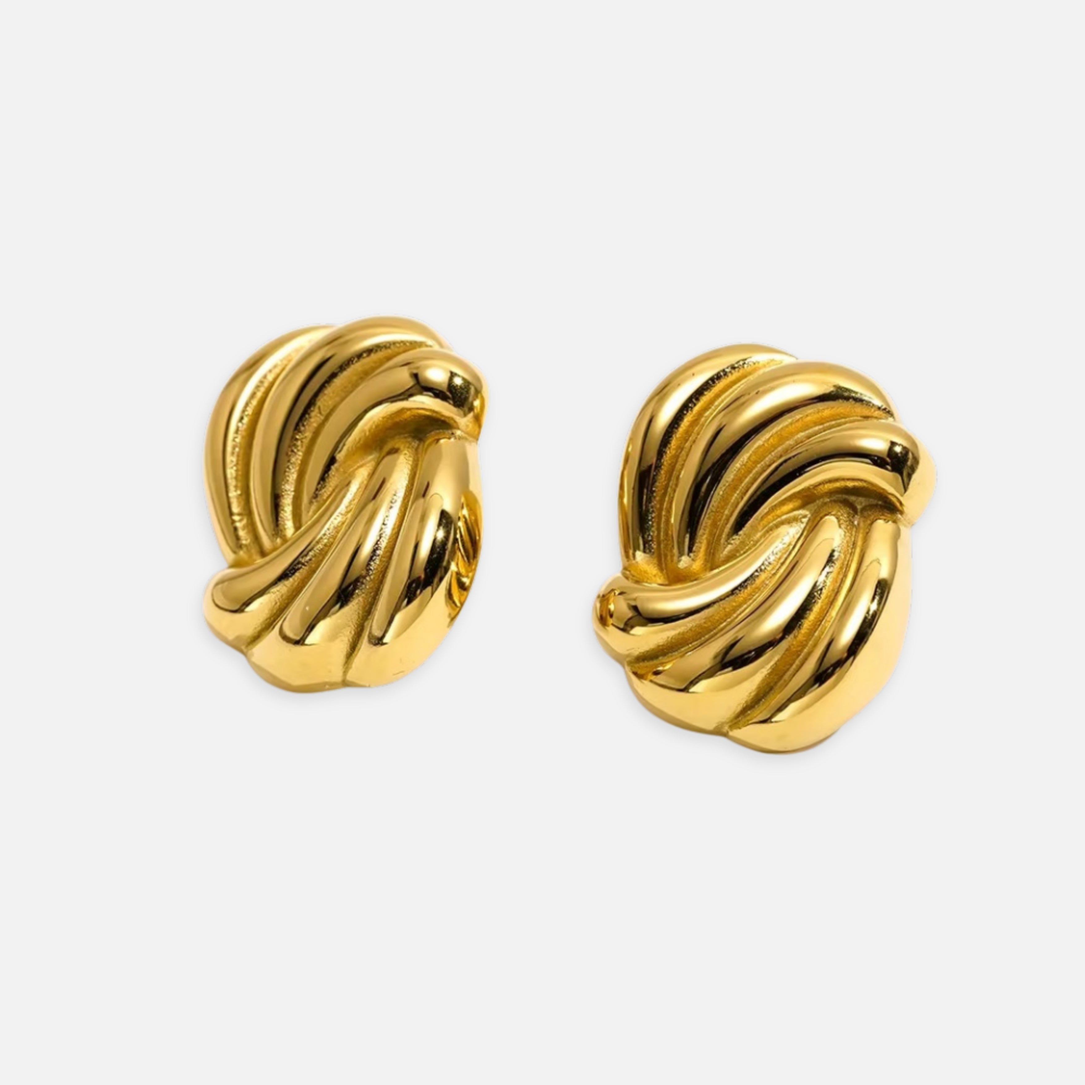 Essa Stud Earrings
