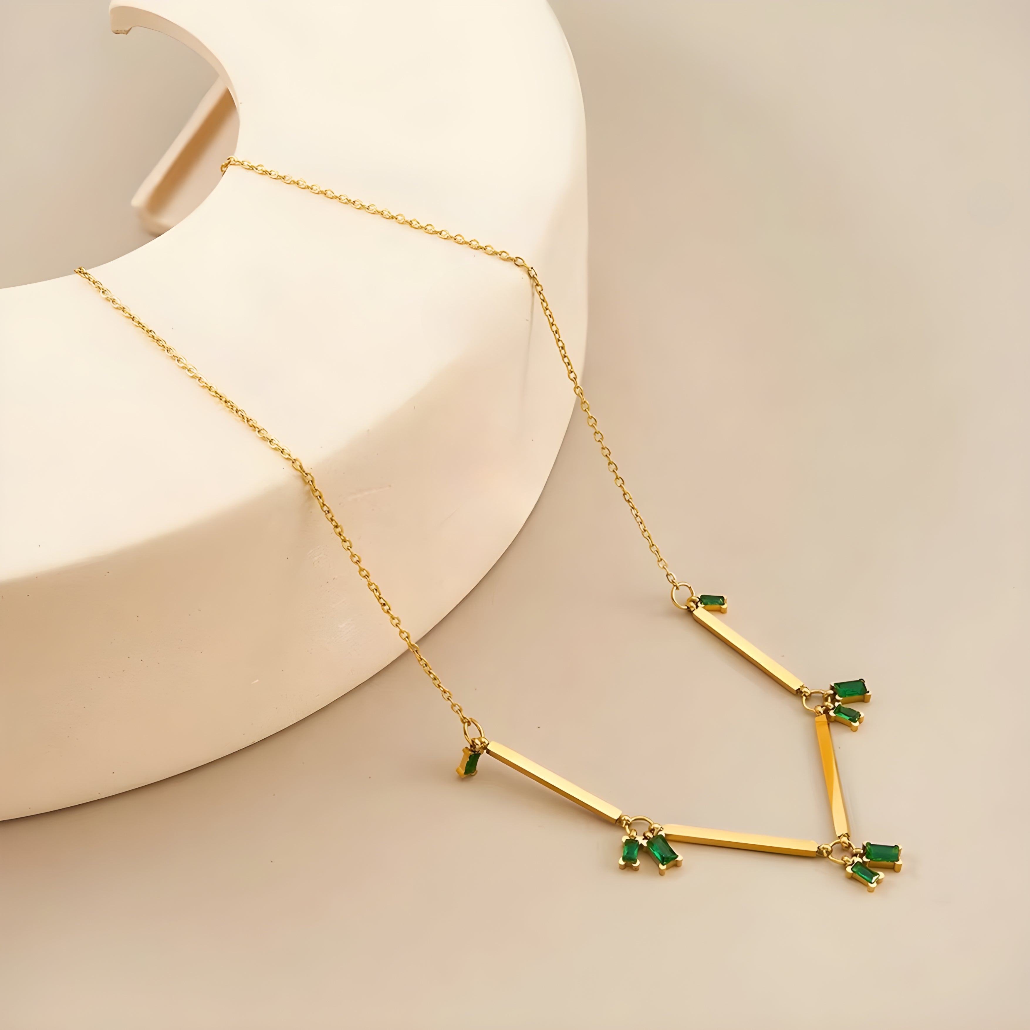 Emara Gold Necklace