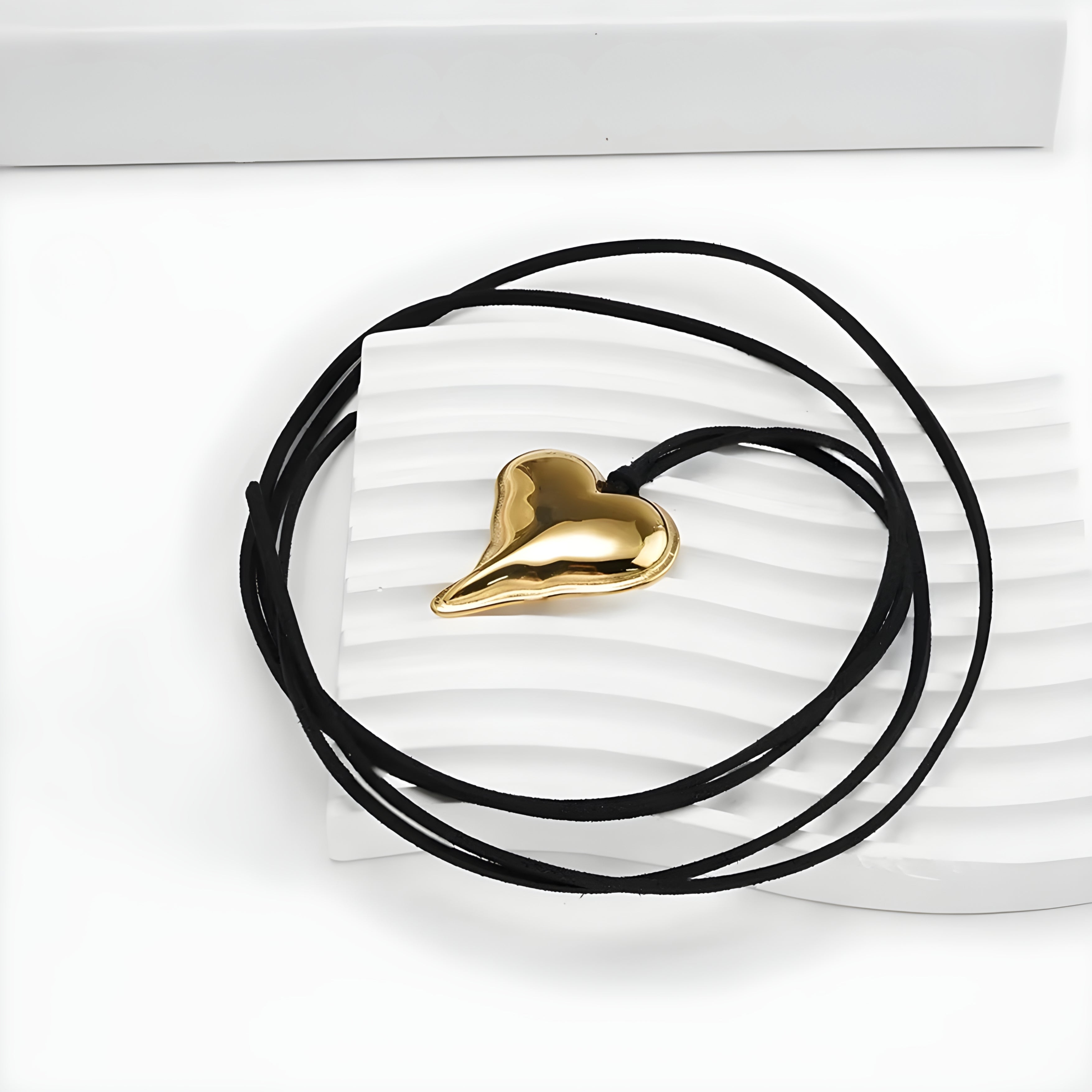 Solana Heart Necklace