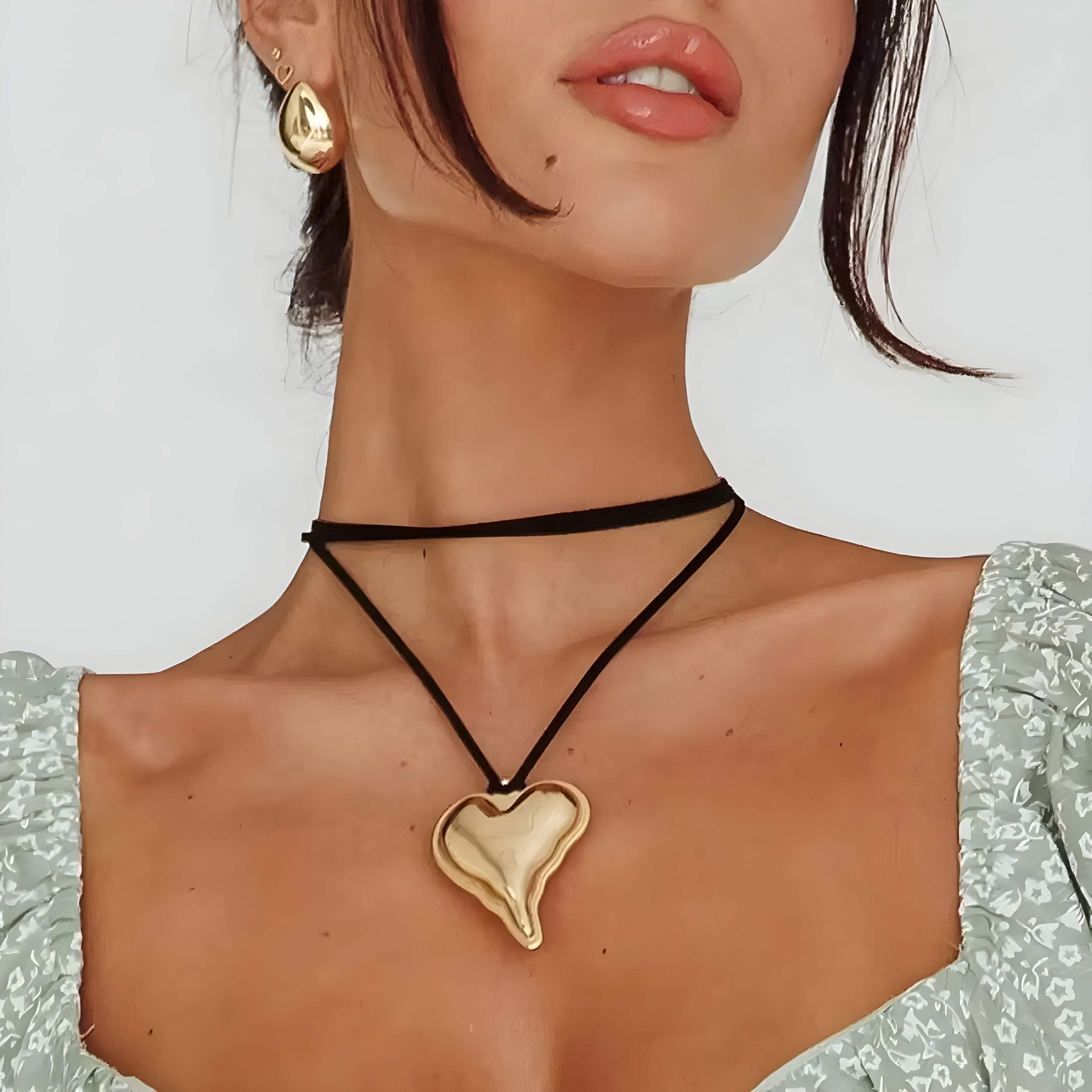 Solana Heart Necklace