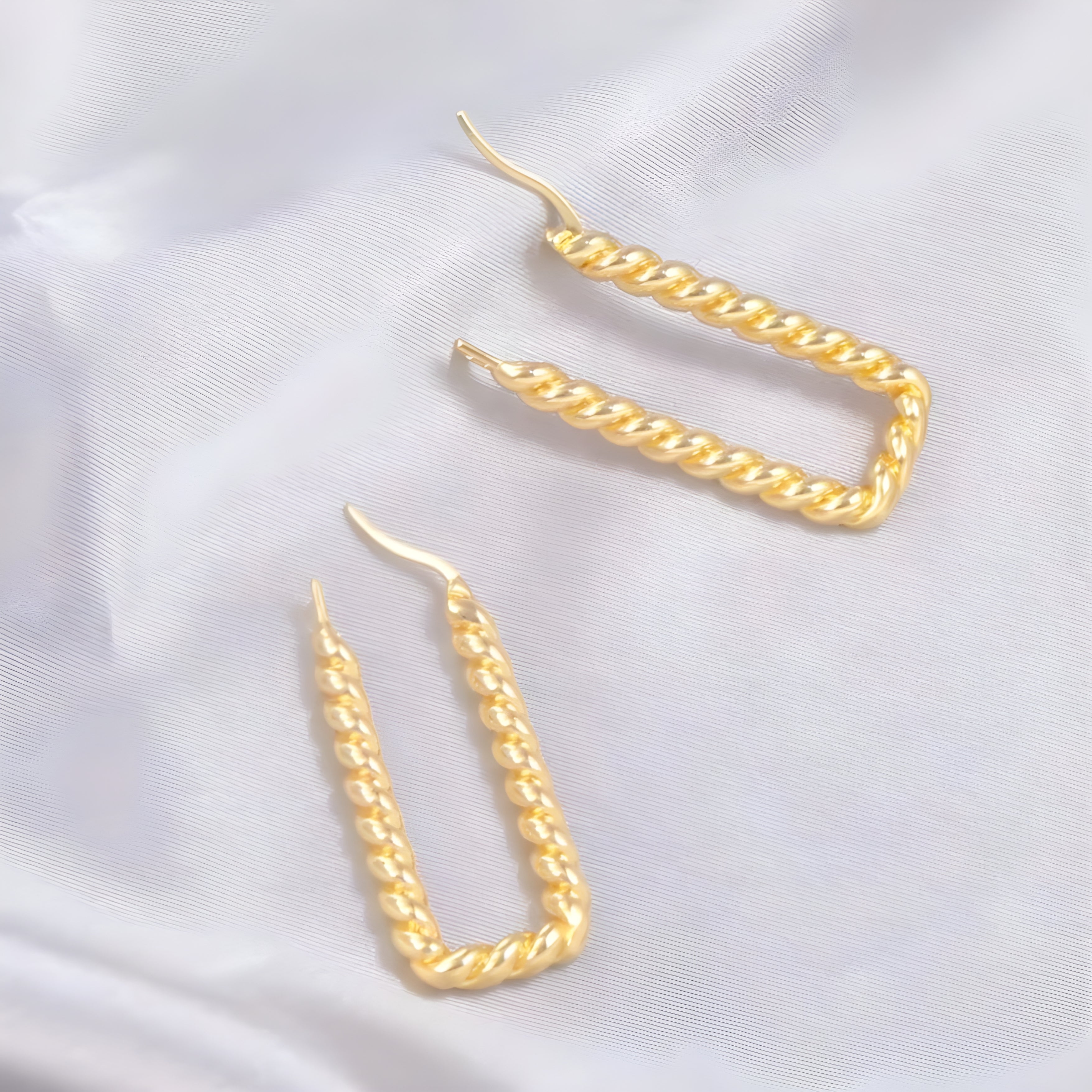 ROPE Twisted Earrings