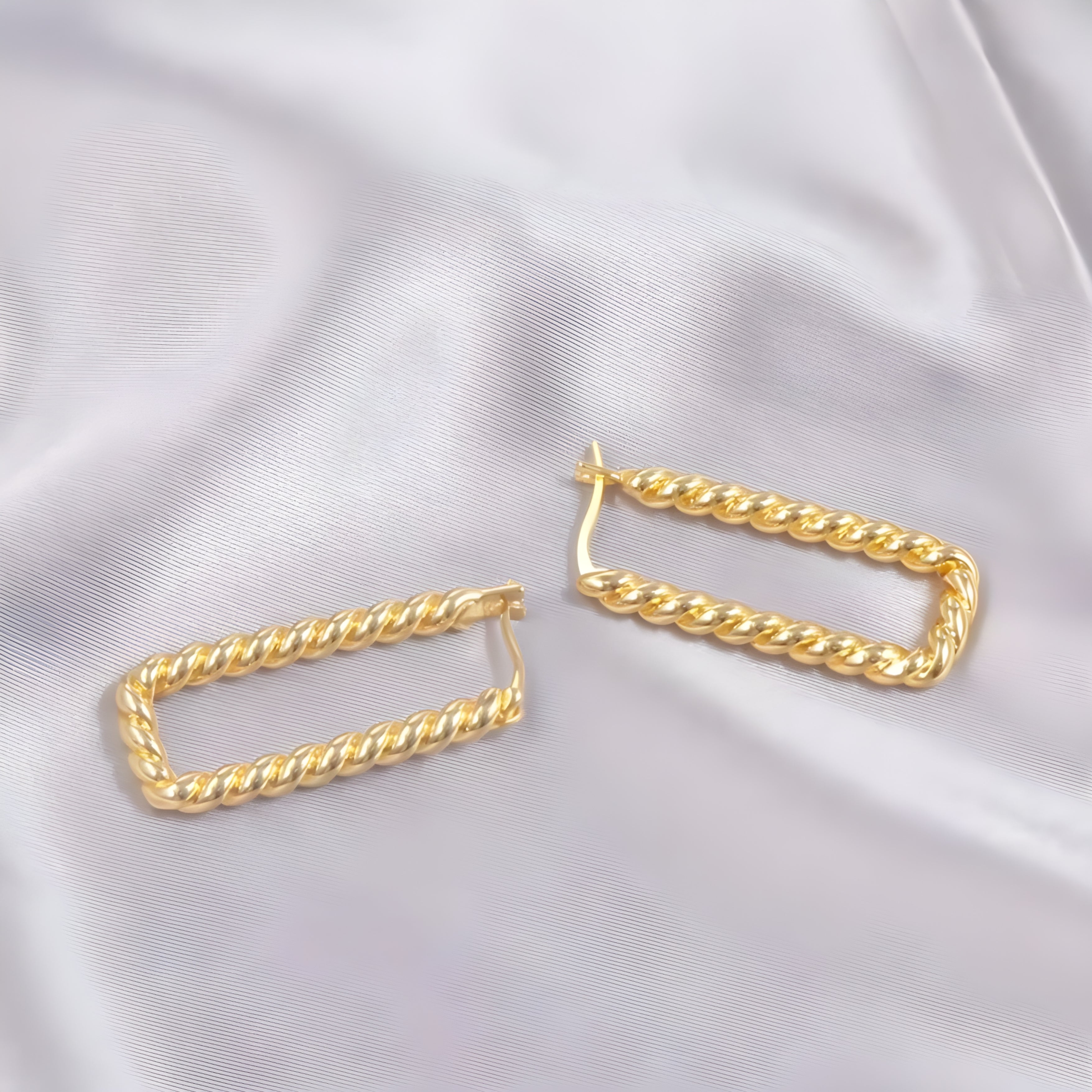 ROPE Twisted Earrings