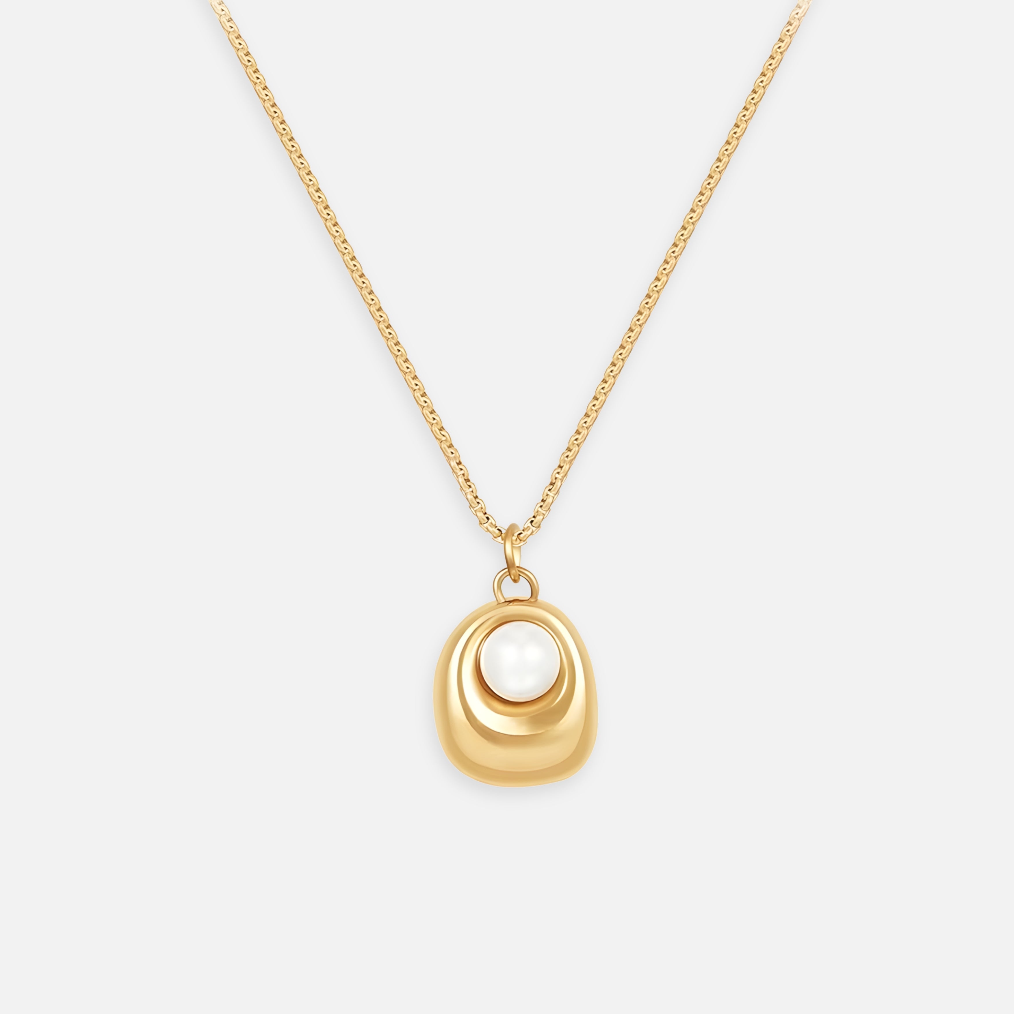 Lunae Pearl Gold Necklace