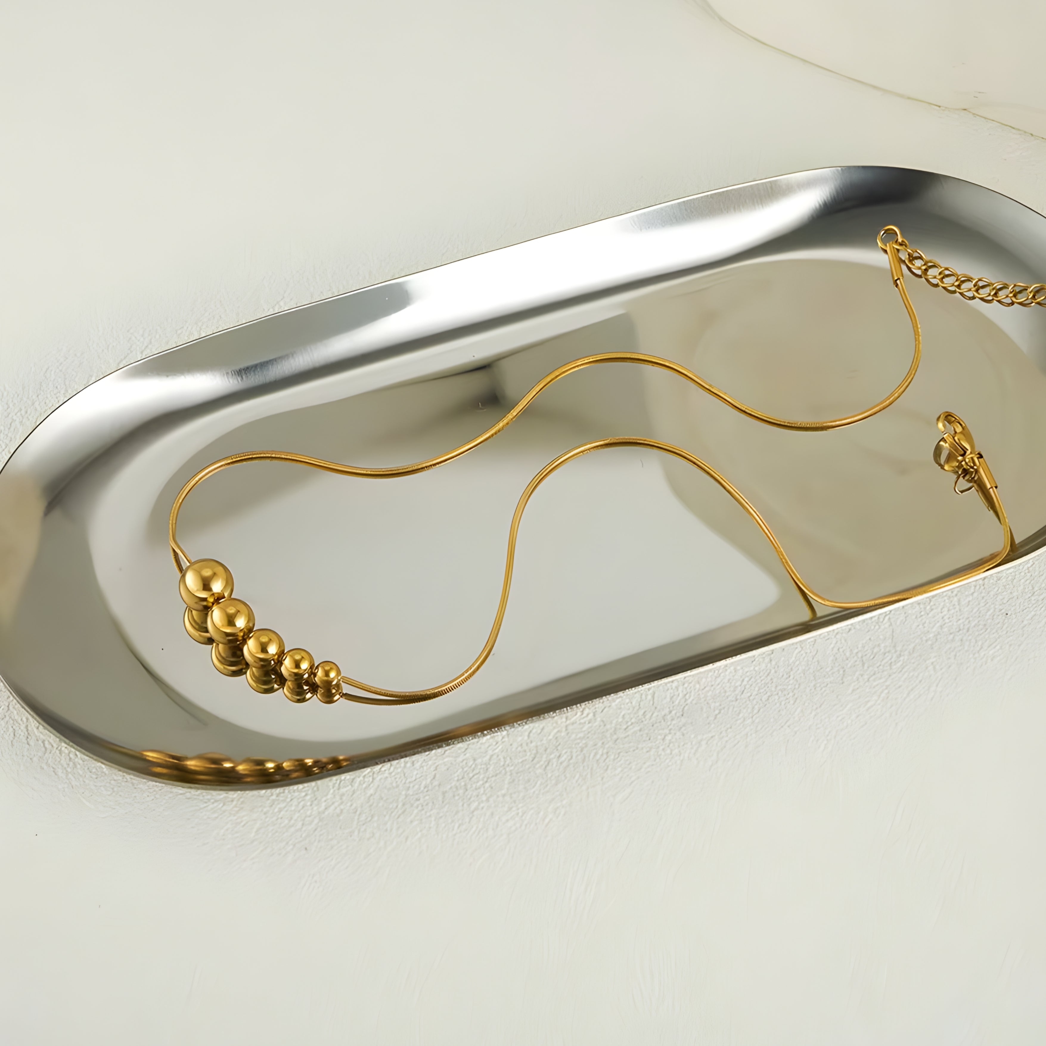 Serpentina Ball Necklace